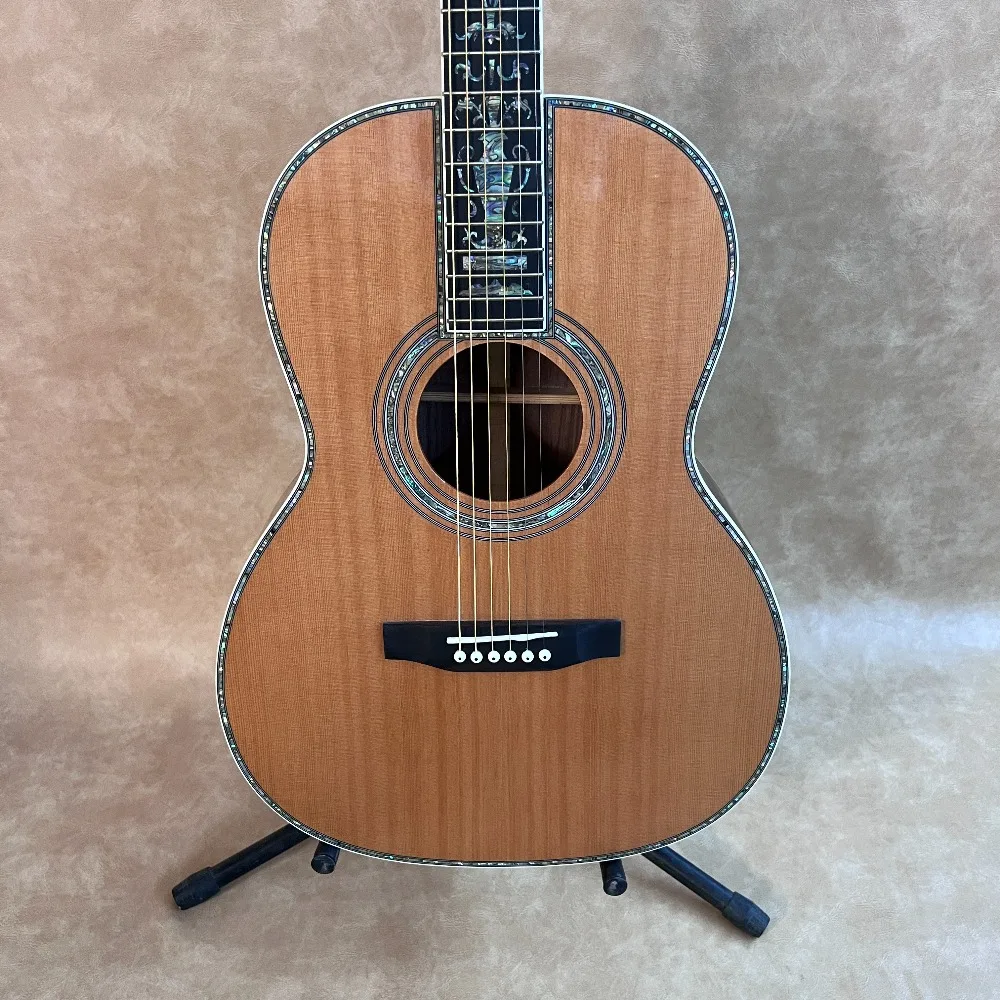 Natural Wood Finish 00042 Red Pine Top Folk Guitar Acoustic Guitar Solid Mahogany Body Is Balanced Resonance Tone Handcrafted Acoustic Guitar for Fingerstyle and Folk Performance