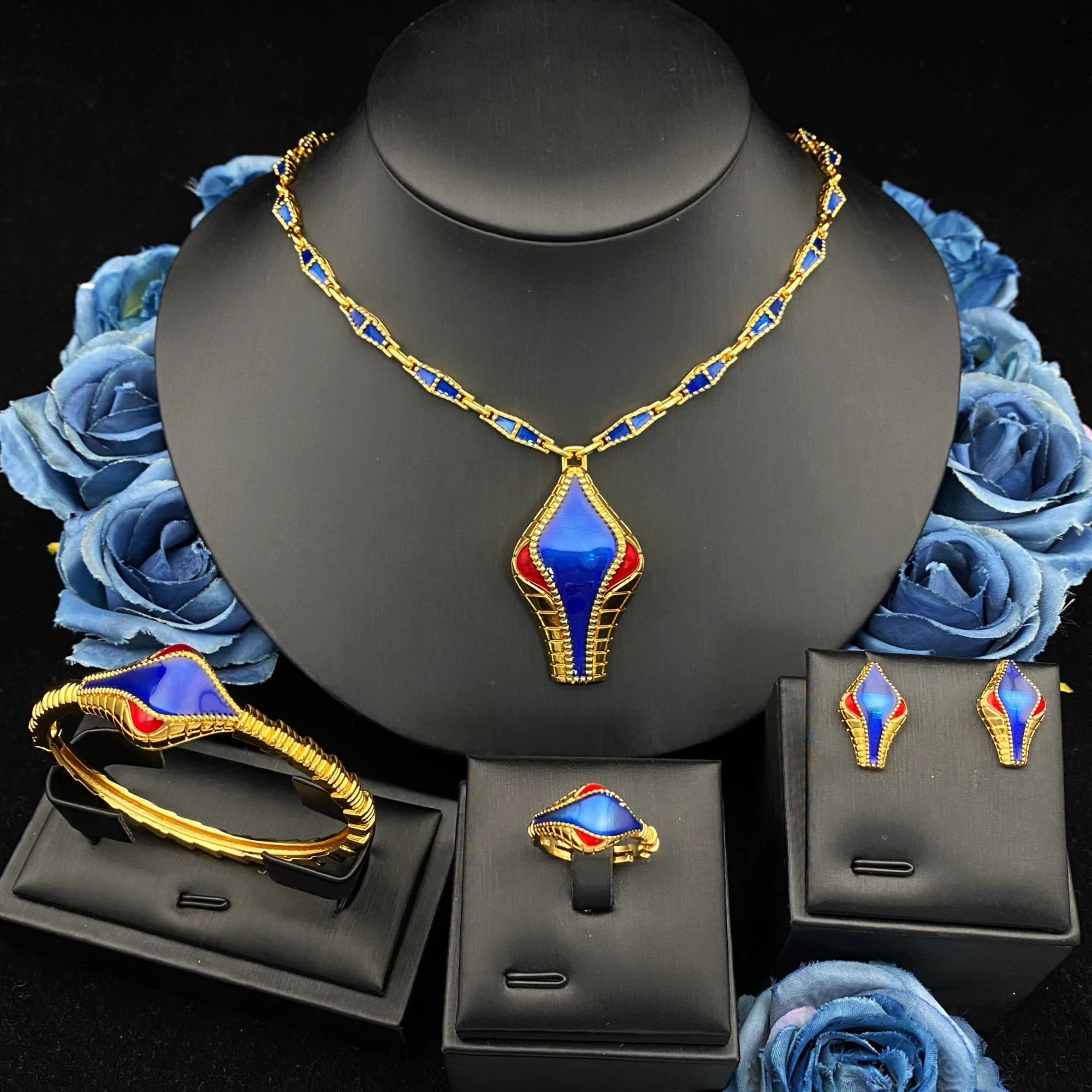 

TrendyLuxury Snake Head Gold Plated Brass Zirconia 4 Piece Jewelry Set Bracelet Ring Necklace Earrings Sparkling Gift Women Set
