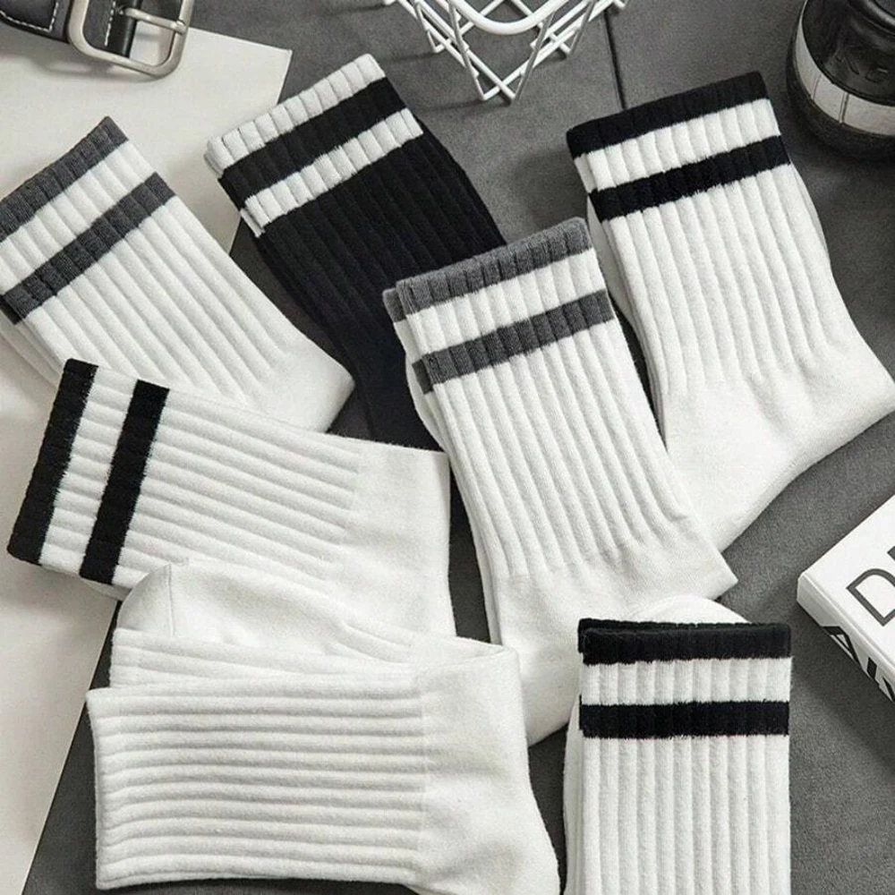 5 Pairs Black White Solid Color Mid Tube Socks Vertical Striped Suitable Both Men Women Sweat Absorbing Breathable Casual Socks