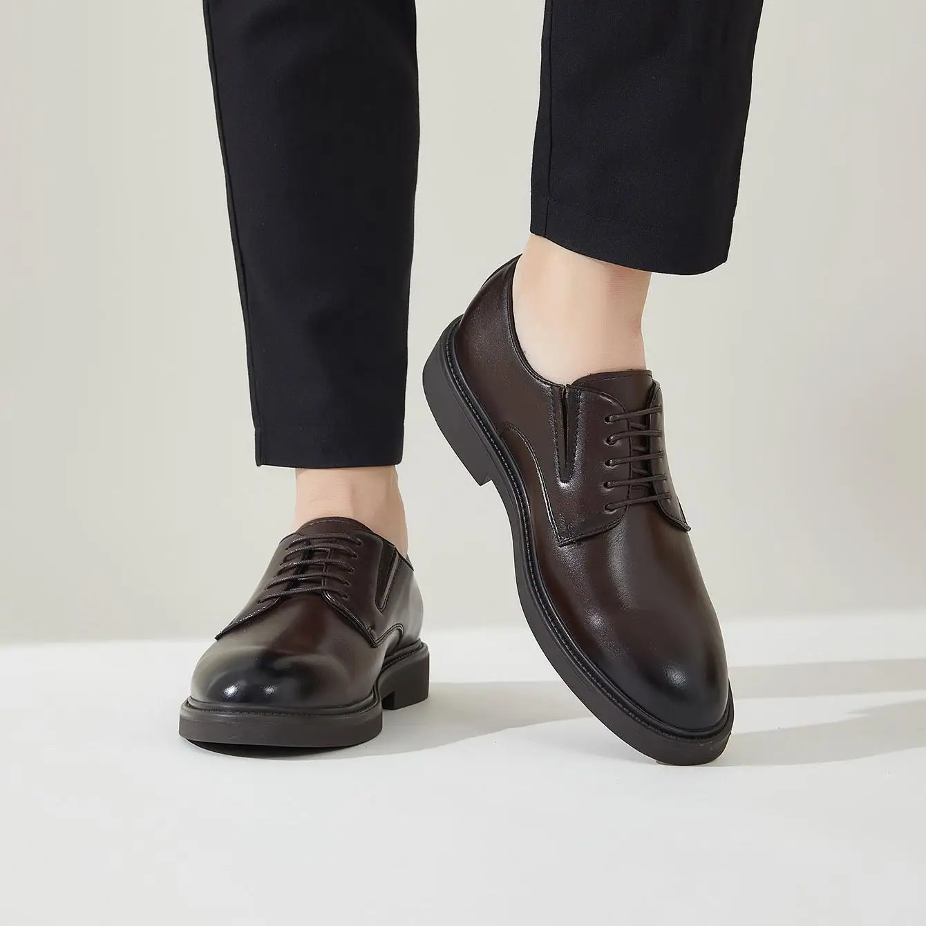 Desai Men's 2026 Autumn Winter Patent PU Leather Plain Toe Shoes Lace-up Non-slip Thick Sole Comfort Business Formal Dress Shoes