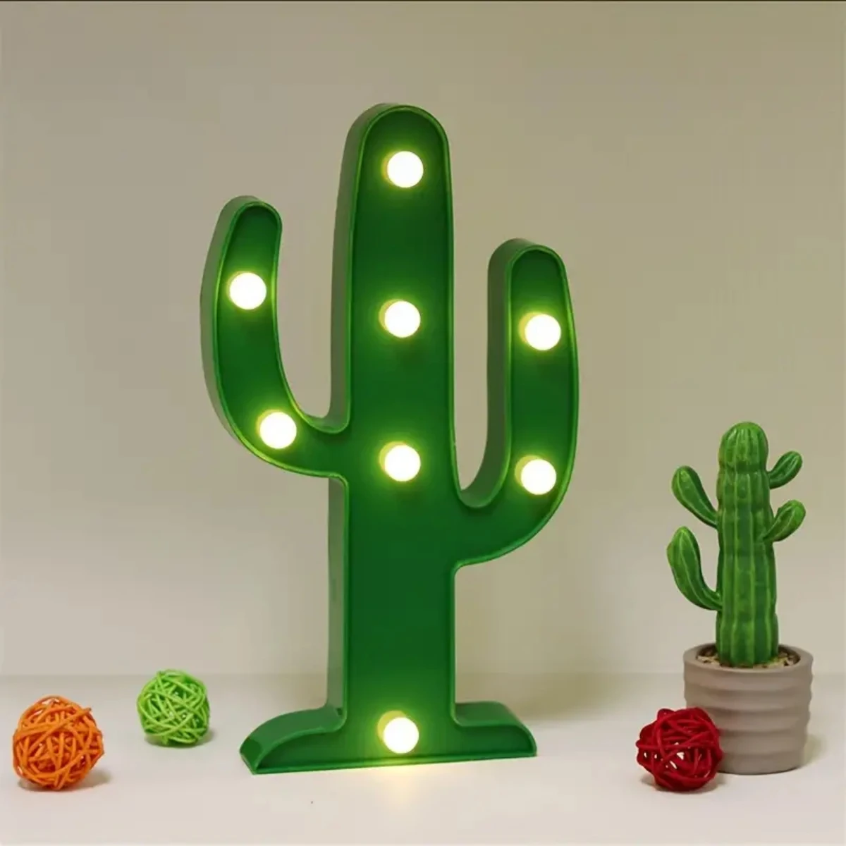Pop 1pc Cactus Shaped Battery Operated Night Light Green Plastic Cactus Mini Table Lamp Wall Mountable Suitable For Bedroom Deco