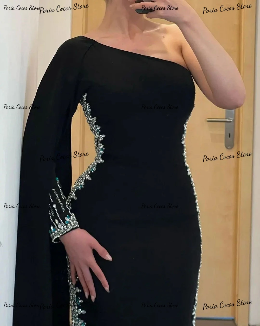 Maßgeschneidertes Abendkleid mit einer Schulter und langen Ärmeln, Meerjungfrau, sexy, rückenfrei, formelle Party, schwarze Abendkleider für Frauen, Saudi-Arabien – Detail 7
