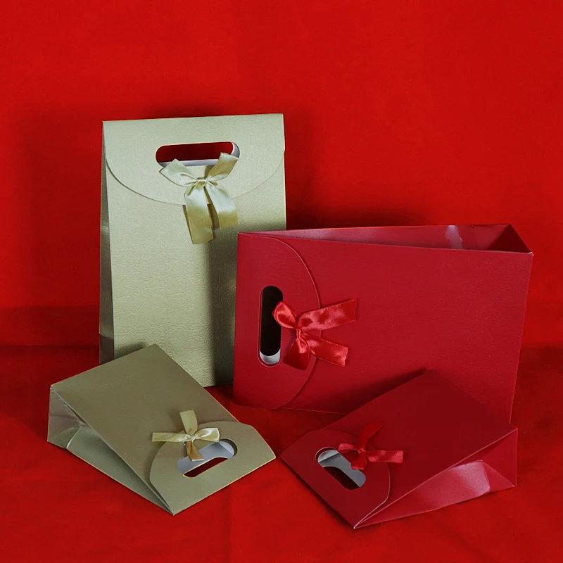 12pcs Paper Gift Bag Flip Cover Packaging Bag With Handle Wedding Candy Jewelry Packing Box Birthday Party Package