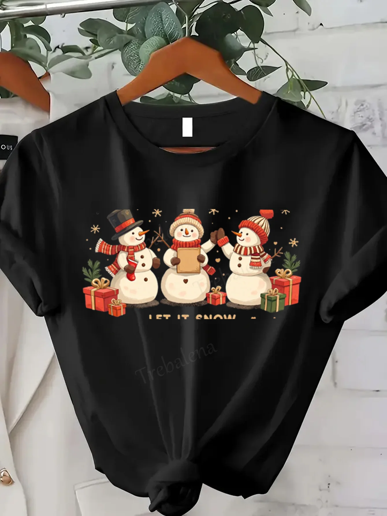 

Women T-shirt Christmas Snowman T-Shirt for Women, Festive Holiday Style