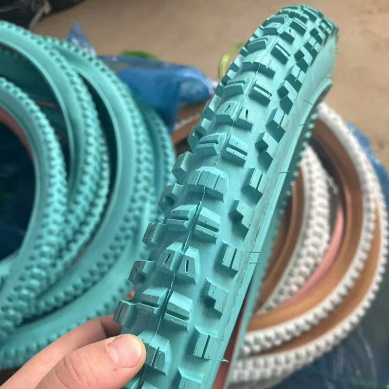 

Thiened White 26 Inch Mountain Bike Outer Tire Large Particle Off-Road Wear-Resistant Bicycle Tire for M Cycling Equipment