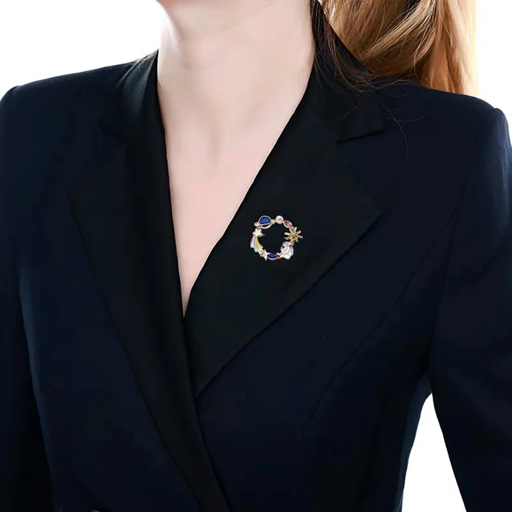 Metal Garland Spaceman Meteor Pearl Zircon Enamel Brooches Crystal Stars Planet Circle Galaxy Label Pins Collar Trimming