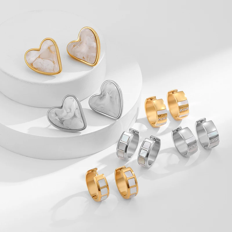 

PRISCA | Chic Hoop Earrings Women 316L Stainless Steel Elegant Jewelry Dailylife Heart Shape Plated 18k Gold Wholesale