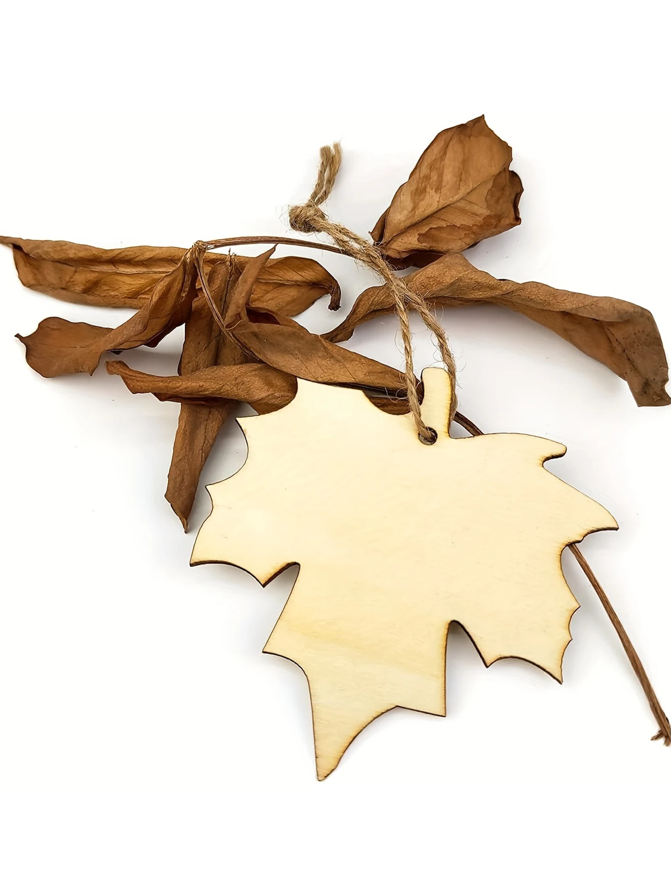 10Pcs Wood Maple Leaf Cutouts Unfinished Wooden Hanging Ornaments DIY Craft Gift Tags for Thanksgiving Home Party Decoration