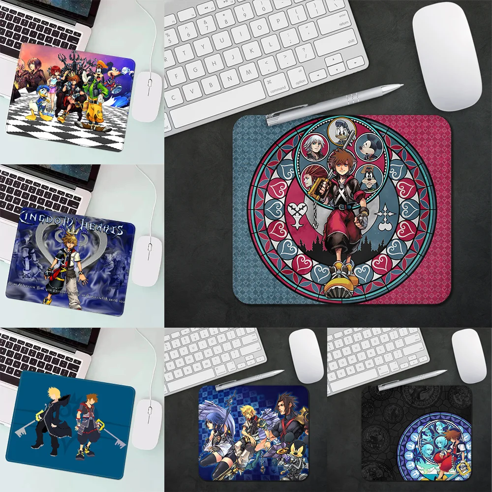 

Kingdom Hearts Gaming Mouse Pad XS Small Mousepad For PC Gamer Desktop Decoration Office Mouse Mat Deskmat Rug