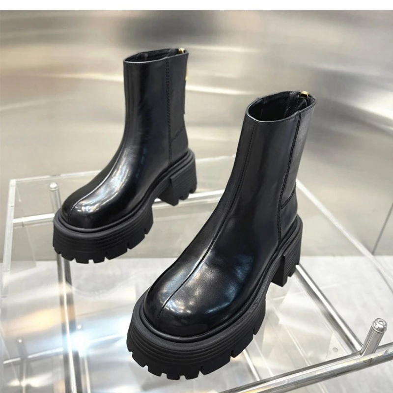 2023 Autumn/Winter New Casual Korean Edition Thick Sole Thick Heel Short Tube Fashion High Heel Leather Boots