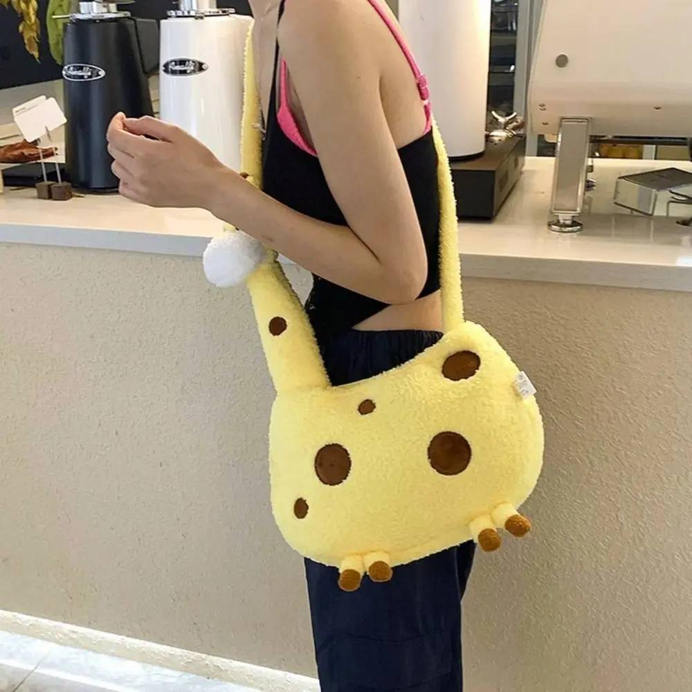 Shoulder Bags Cute Giraffe Plush Bag Fluffy Backpack Korean Version Handbag Cartoon Doll Shoulder Bag Lovely Tote Bag