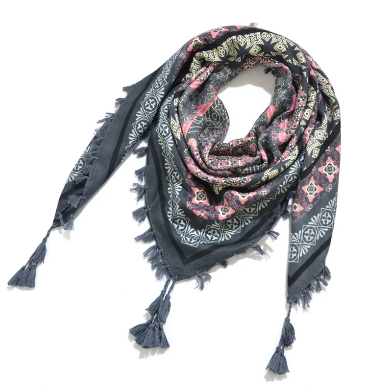 Bohemian Scarf Women Winter Wrap Shawl Retro Floral Tassel Female Scarf Big Square Scarf Cotton Foulard Handkerchief