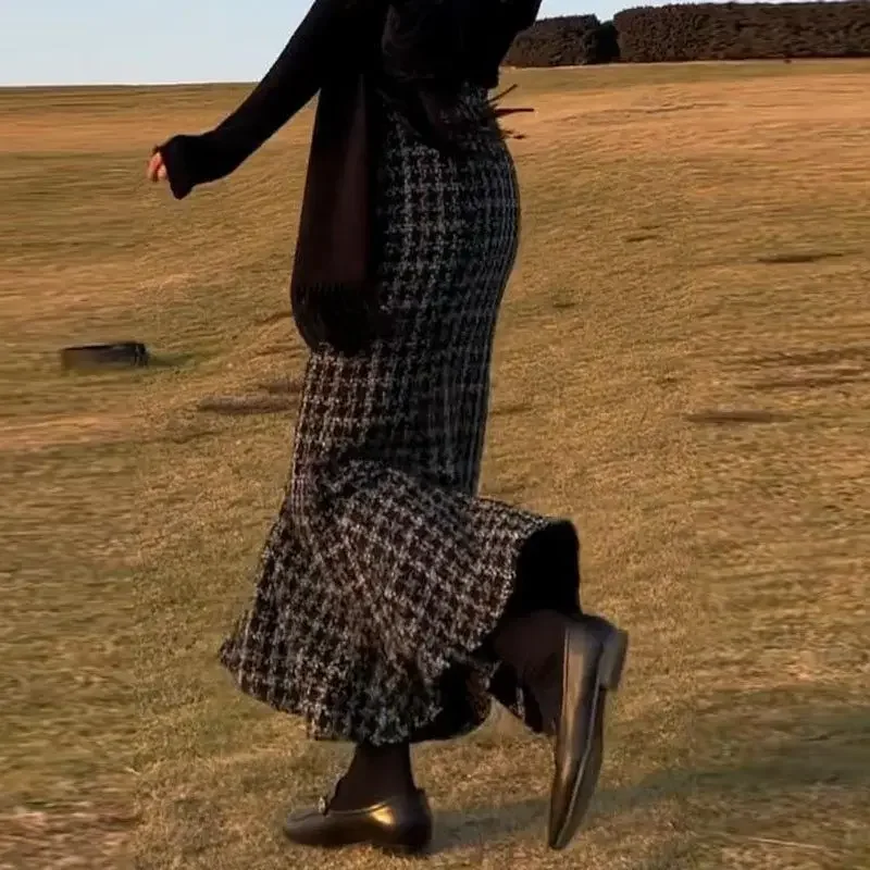 

Модная офисная женская винтажная юбка-русалка с высокой талией и градиентом, закрывающая бедра, новая зимняя универсальная свободная юбка-миди JJ319