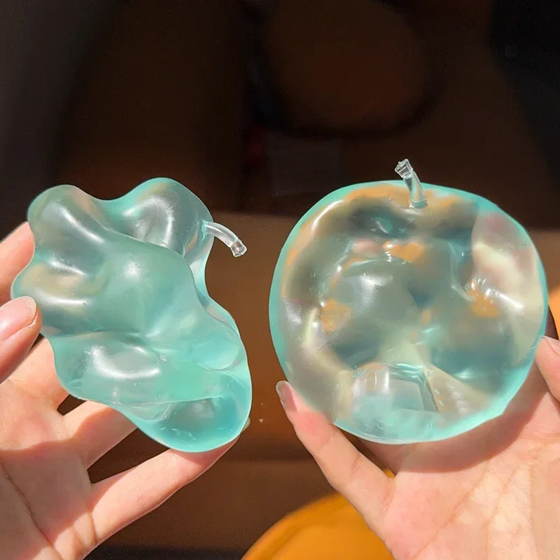 

Hot Selling Highly Transparent Green Apple Shaped Decompression Toy Soft Moldable For Squeezing Releasing Emotions Fingertip Toy