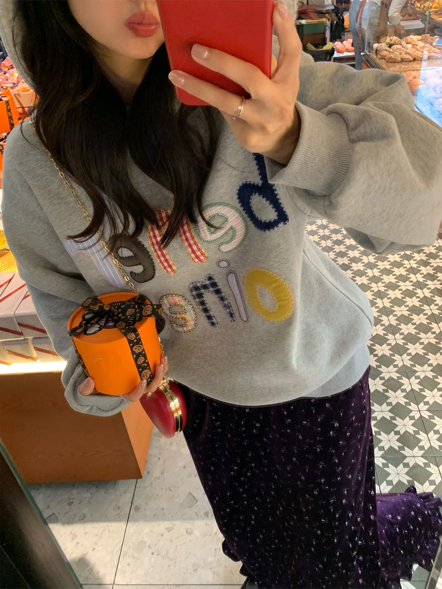 Women's Fleece Lined Hoodie Oversized Embroidered Sweatshirt Gray Hooded Jacket Comfortable Long Sleeve Winter Outerwear