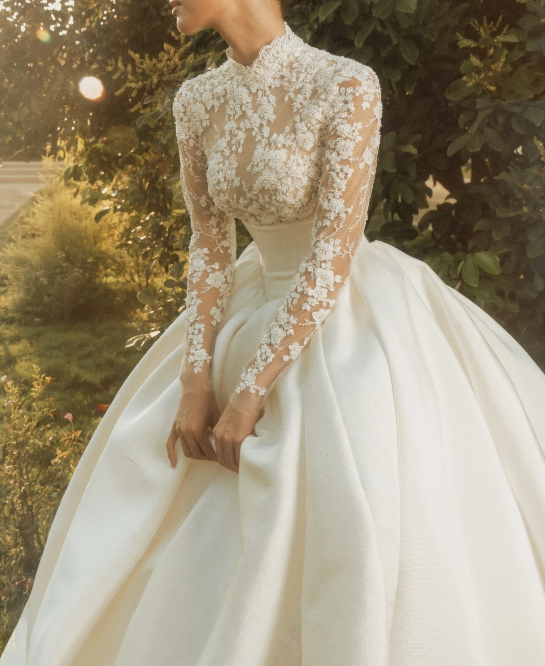 New Princess Ball Gown Wedding Dress for Bride Long Sleeve Sweep Train Satin Lace Bride Bridal Gowns Customized Vestido De Noiva