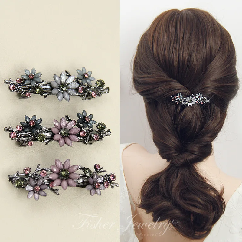 

1Pc Vintage Floral Rhinestone Decorative HairClip for Tied/coiled Hair,with Exquisite Vintage Styling Sparkling Rhinestones Semi