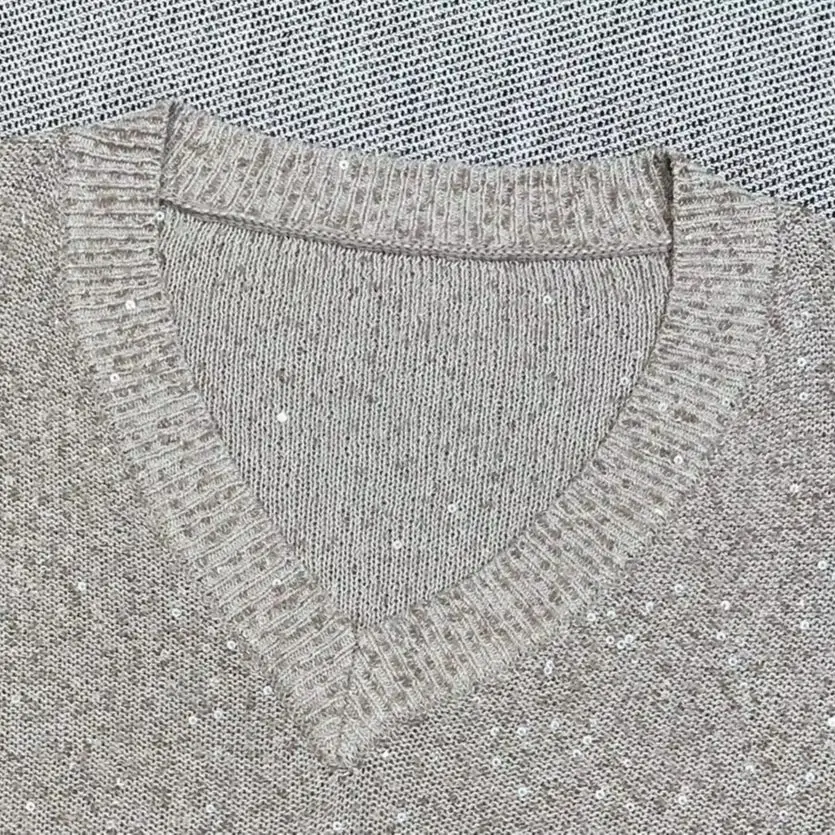 Elegant classic sequined shiny cashmere-linen sweater with long sleeves