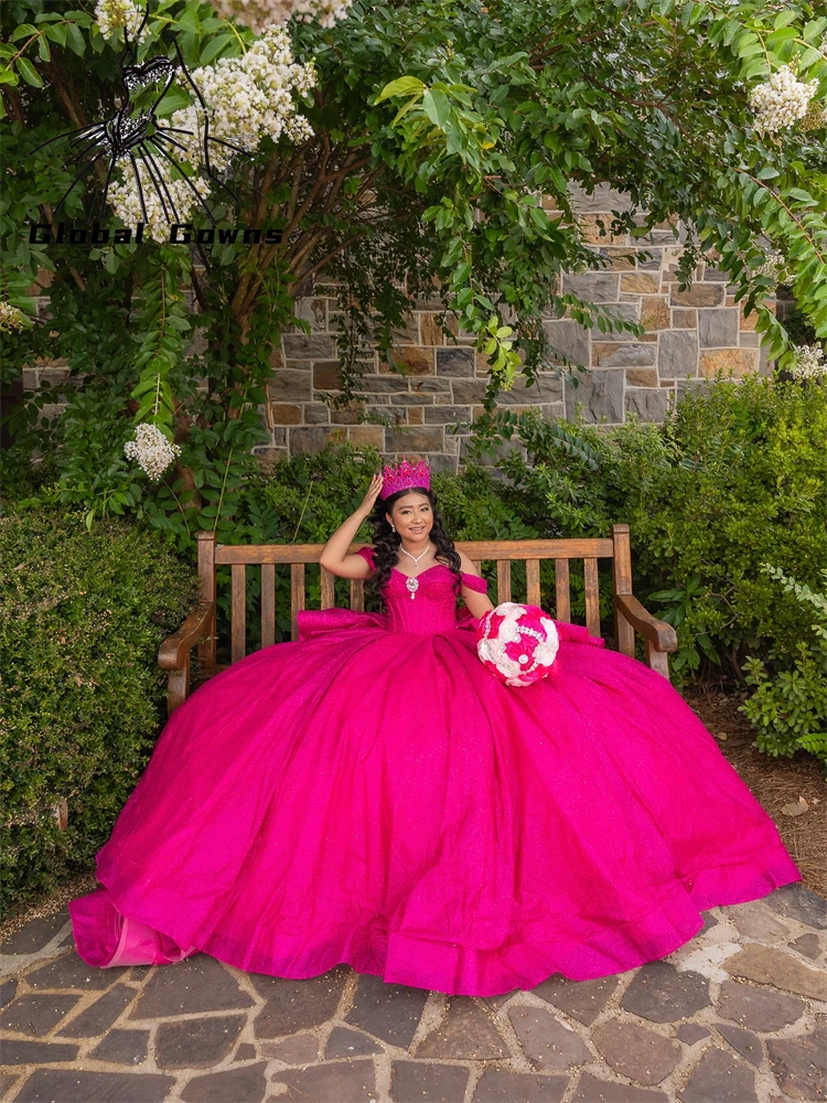 Fancy Ball Gown Qui…