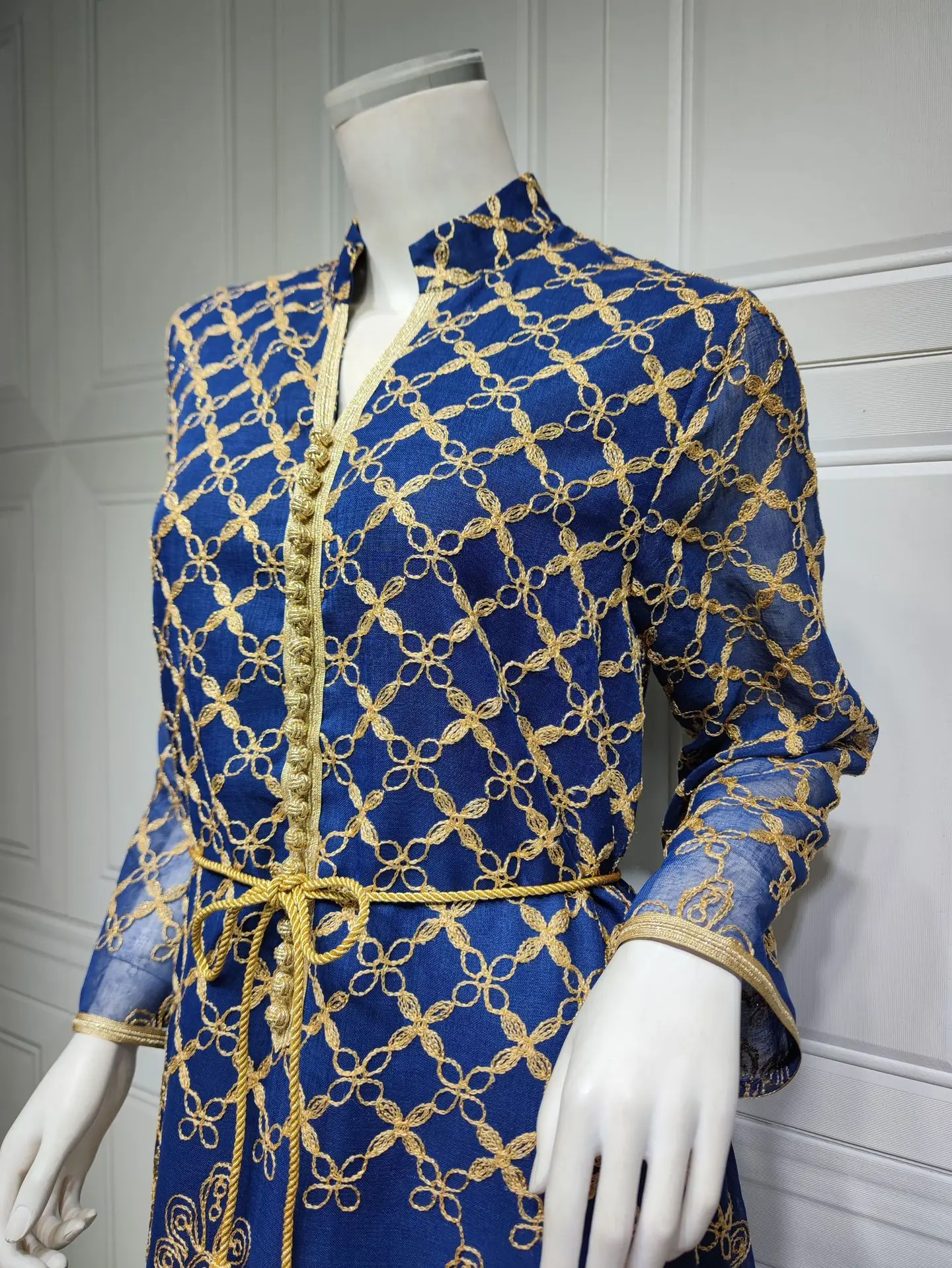 2023 Faionable Embroidered Dr Women's Large Size Long Robe Cross-Border Middle East Sle Southeast Asian Loose Waist