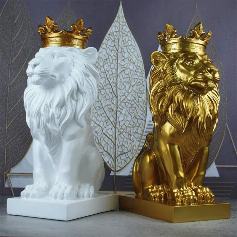 

Home Decor Nordic Crown Lion Creative Hotel Home Living Room Resin Lion Figurines Miniatures Porch Soft Craft Desk Decoration