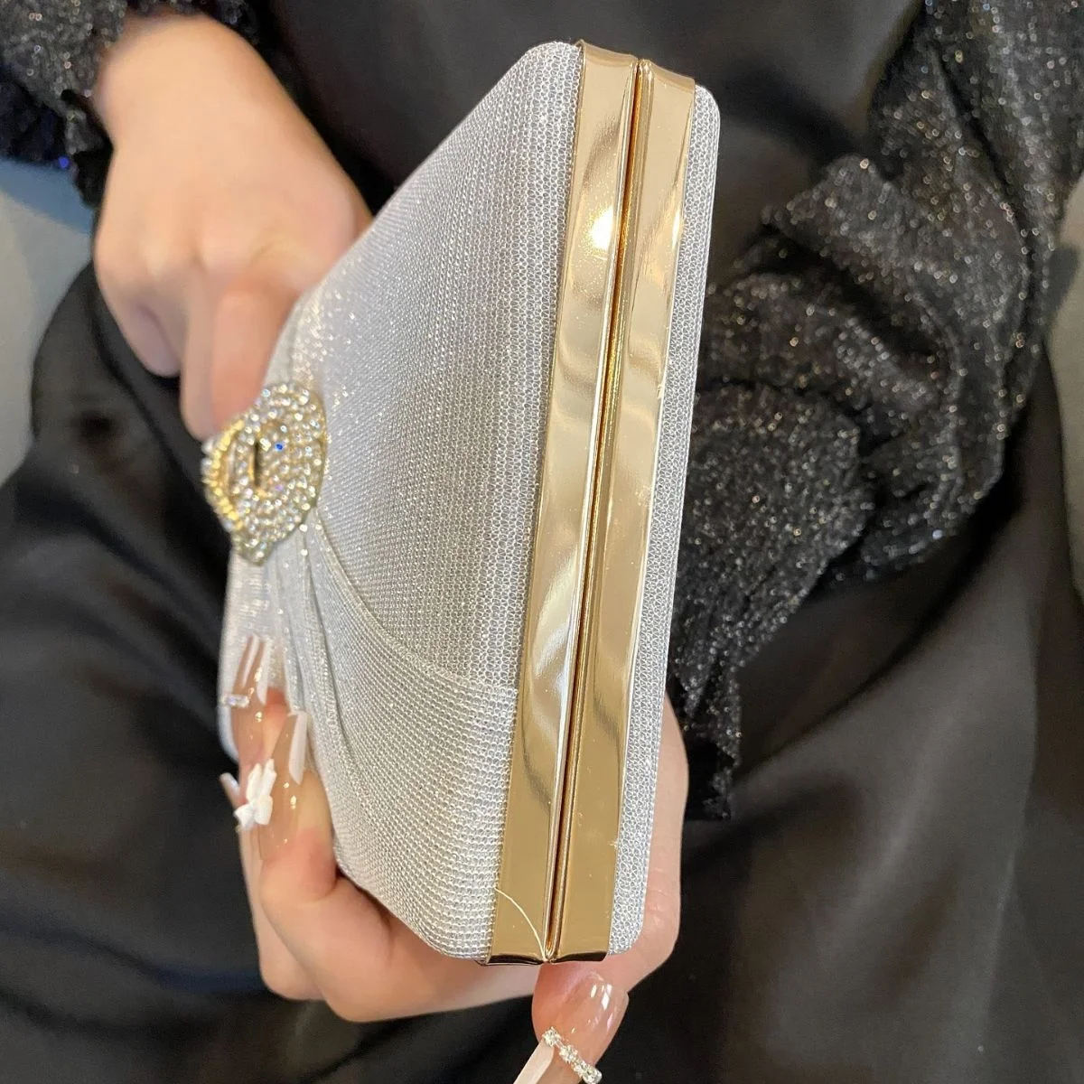 Nuova borsa a tracolla piccola fragranza per matrimonio, compleanno, cena, borsa pieghevole in materiale poliestere di medie dimensioni