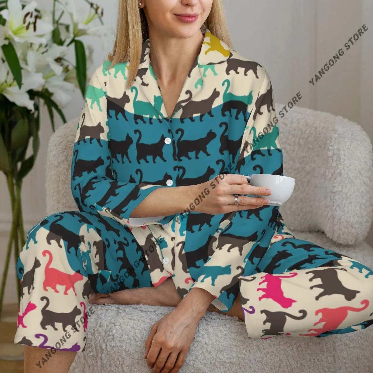 

Women Sleepwear Pajamas Colorful Cats With Curved Tails Long Sleeve Pijama Female Set Negligee Cardigan Suit
