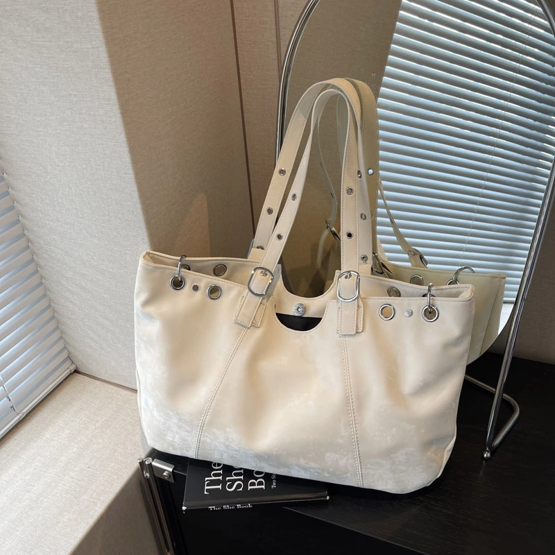 

Exquisite Fashionable Women Shoulder Bag Solid Color suedede PU leather crossbody Bag For Daily Commuting Shopping