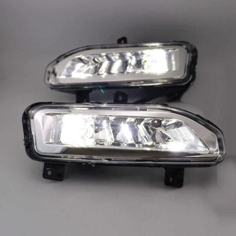 1Pair Front Bumper Driving Headlights LED Fog Light Lamp Parts For Nissan X-Trail Micra Qashqai Sentra Almera Sunny 2017-2022