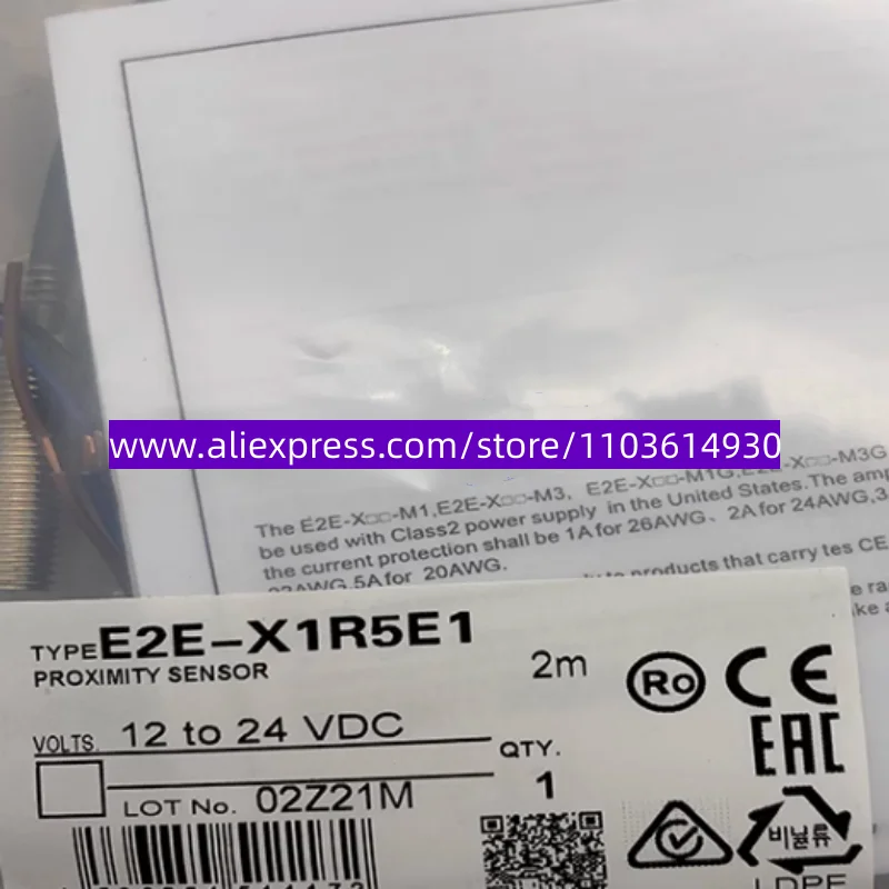

2pcs New proximity sensor E2E-X22B1T30-M1 E2E-X2R5D1-N E2E-X1R5D1-N E2E-X2B28-M1 E2E-X2B18-M1 E2E-X2C28-M1 E2E-X2C18-M1