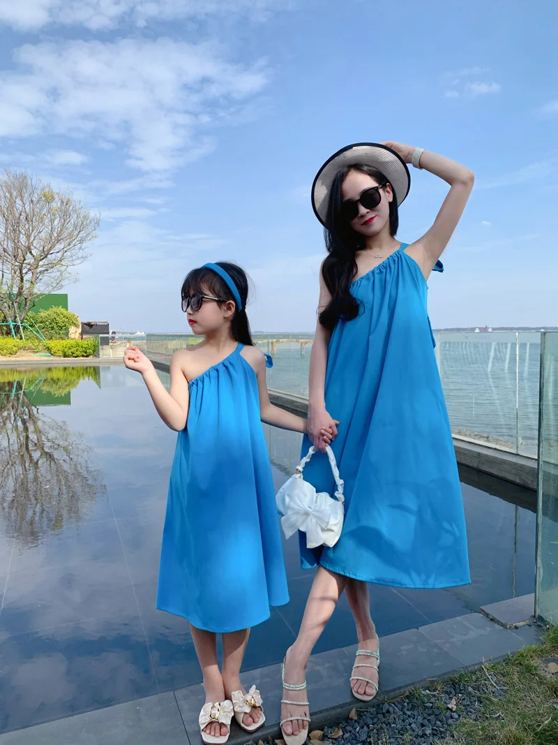 New Family Matching Outfits Dresses Mother Daughter Clothes Slant Shoulder Suspender Dress Mom Kids Parent-child Outfits