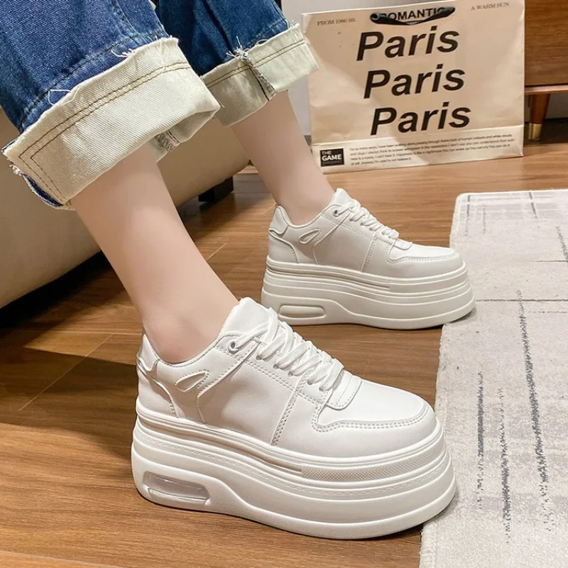 Women'sThick Soled High Rise Short Shoes Flat Soled Sports Leisure Female Shoes Fashion Air cushion High Top Small White Shoes