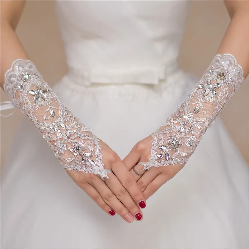 Women' Wedding Lace Gloves Bridal Fingerless Gloves Crystal Sequins White Hook Finger Drawstring Gloves image 3
