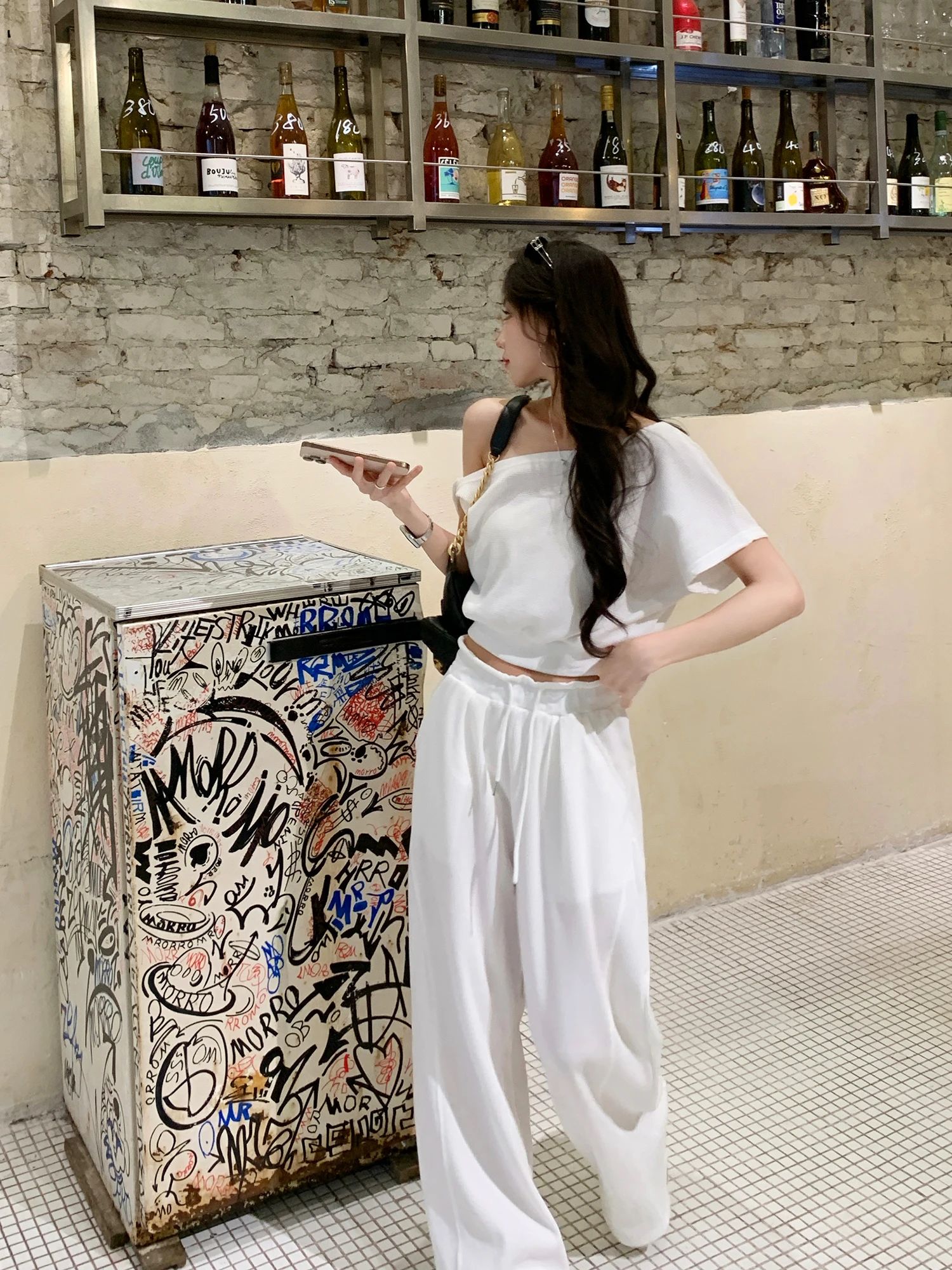 

Fashionable Shoulder-baring Short Sleeve Straight Leg Pants Set Women's Spring Summer New Style T-shirt Suit High Waist Draws...