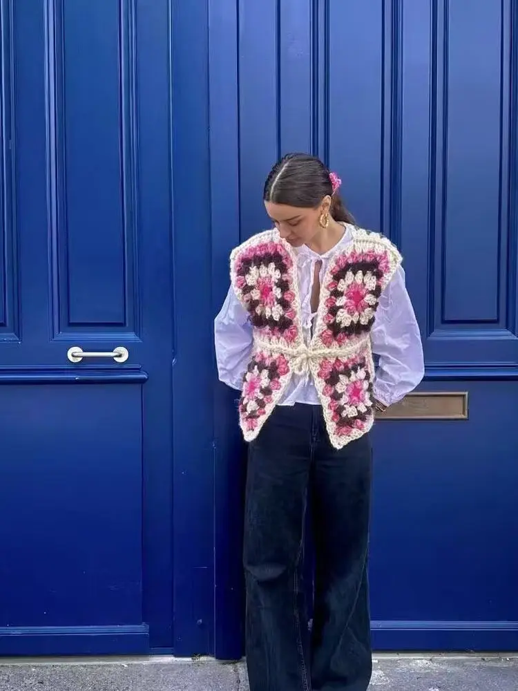 

TIYIHAILEY Hand Made Knitted Sweaters Sleeveless Spring And Autumn Vest 2025 New Ladies Tops Custom Made Lace Up Tops