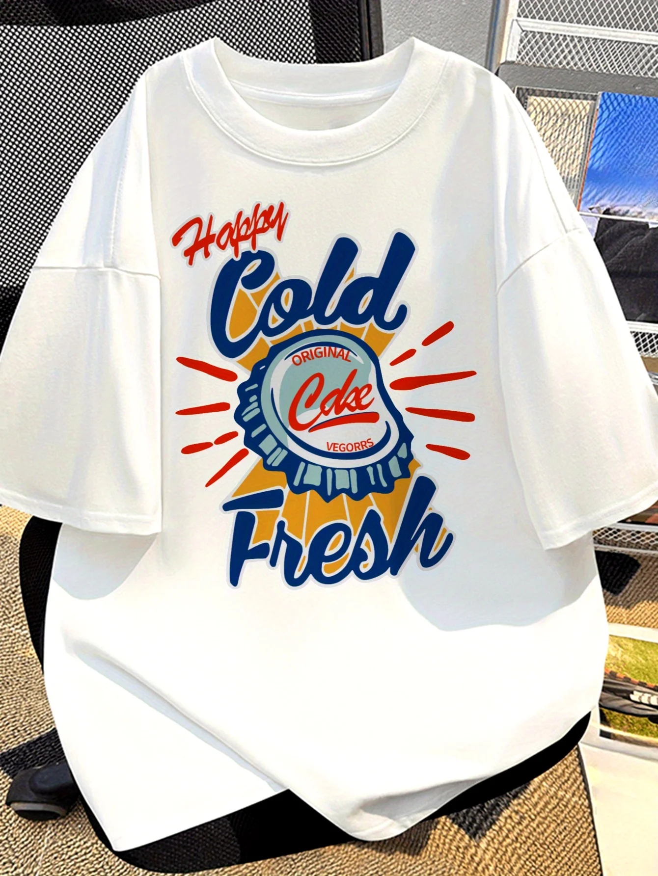 Women's Short-Sleeve T-Shirt with A Print Design of A Cold Drink Bottle Cap Perfect for Casual Everyday Wear T-shirts for Women