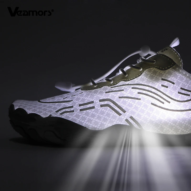 Light Soft Seaside Water Sports Shoes Men Quick Dry Wading Sneakers for Surfing Swimming Diving Women's Aqua Shoes Non-slip