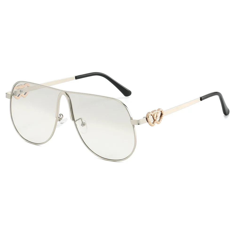 Europa amerikanisch gestaltete Pilotensonnenbrille Damen Bouble Heart Refelctive Fashion Shades Sonnenbrille mit großem Rahmen