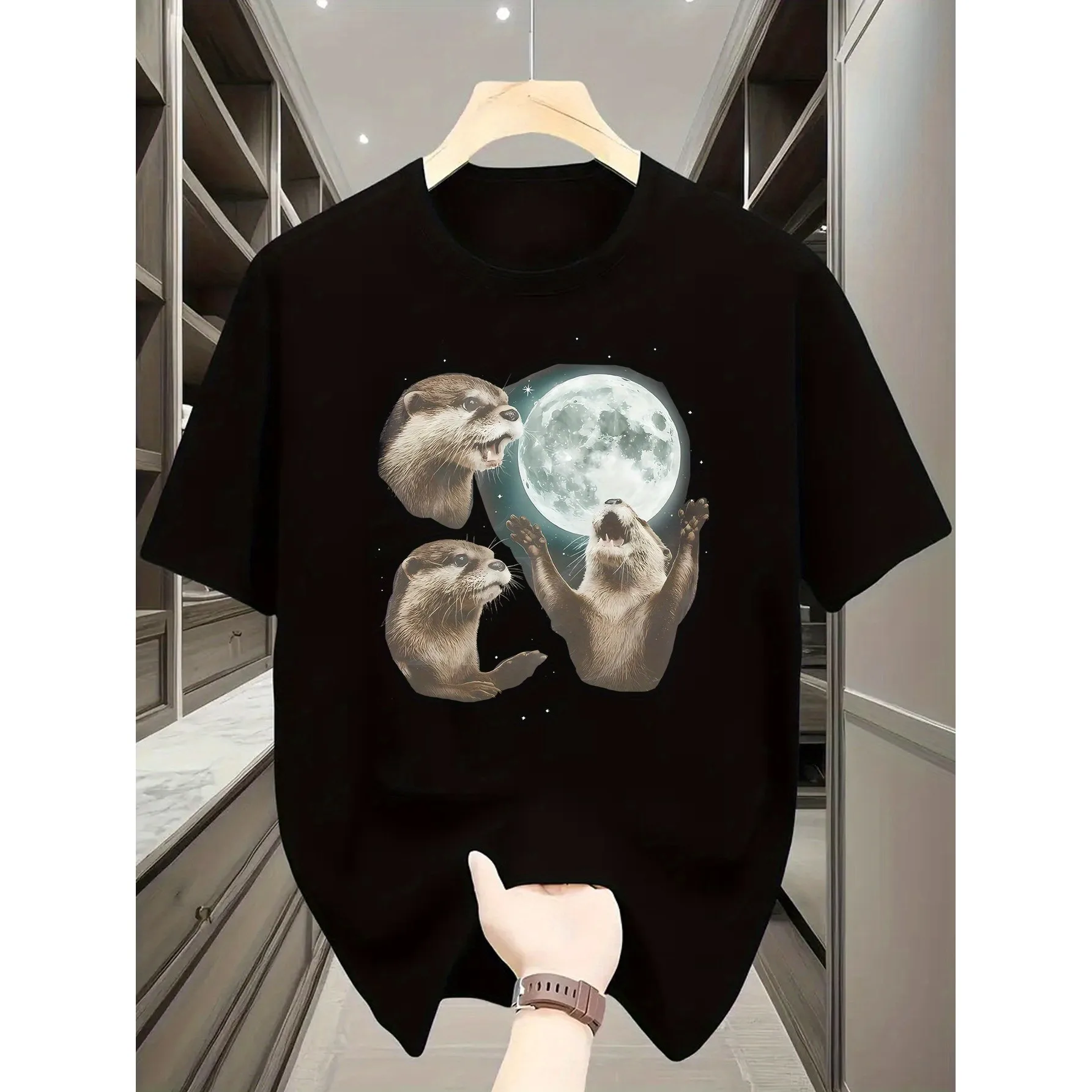 Undershirt Crew Neck - Ay Işığının Altında Oyuncu Otters Grafikli