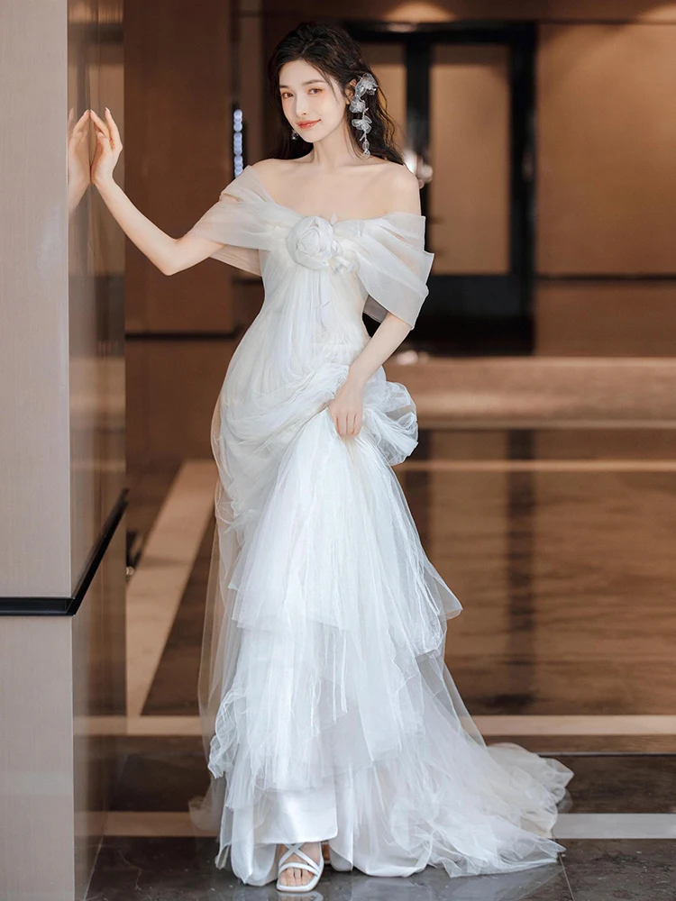 

Потрясающий летний халат для отеля с одним открытым плечом в стиле феи/принцессы, для женщин 8-25 лет, производство Китай, коллекция Лето 2024