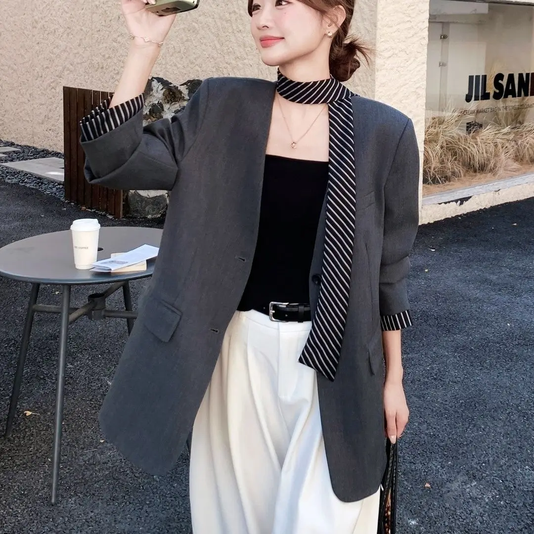 Gray Korean high-end blazer women's 2026 autumn new temperament commuting thin versatile small suit