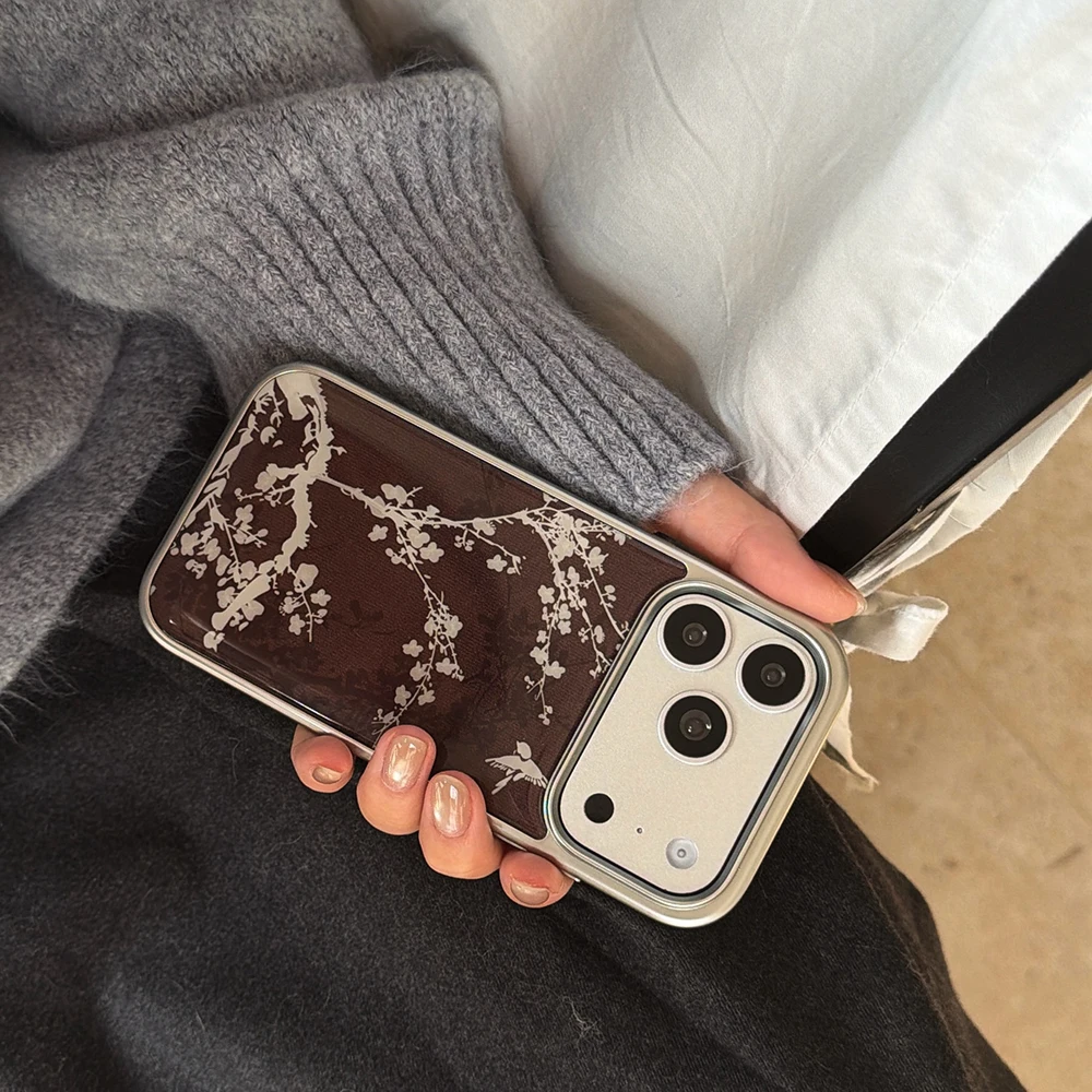Elegantes Braun mit weißem Blumenmuster, stilvolle Hülle für iPhone 17, 16, 15, 14, 17 Pro Max 13, galvanisierte, stoßfeste Abdeckung mit Tropfenkleber – Detail 6