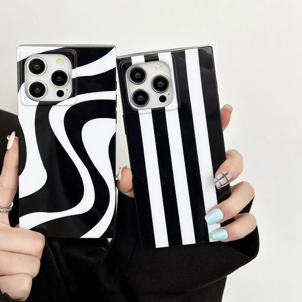جراب هاتف مربع بشرائط سوداء وبيضاء لهاتف آيفون ، غطاء لهاتف آيفون 14 برو ، 15 ، 13 برو ، 14 بروماكس ، غلاف واقي من الخلف الناعم ، الموضة