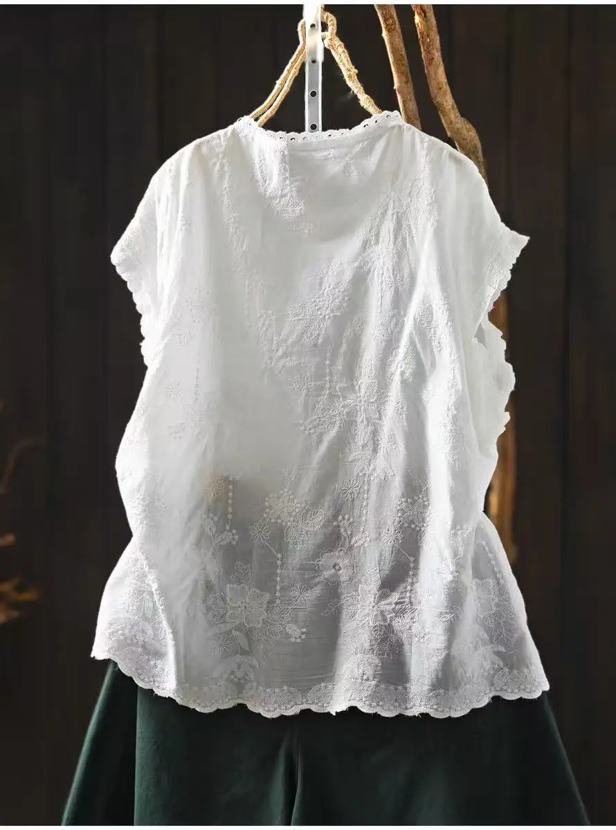 2026 Bohemian Women 100% Cotton Eyelet Embroidery Tank Blouse Scalloped Lace Trim Sleeveless Floral White Shirt Tops