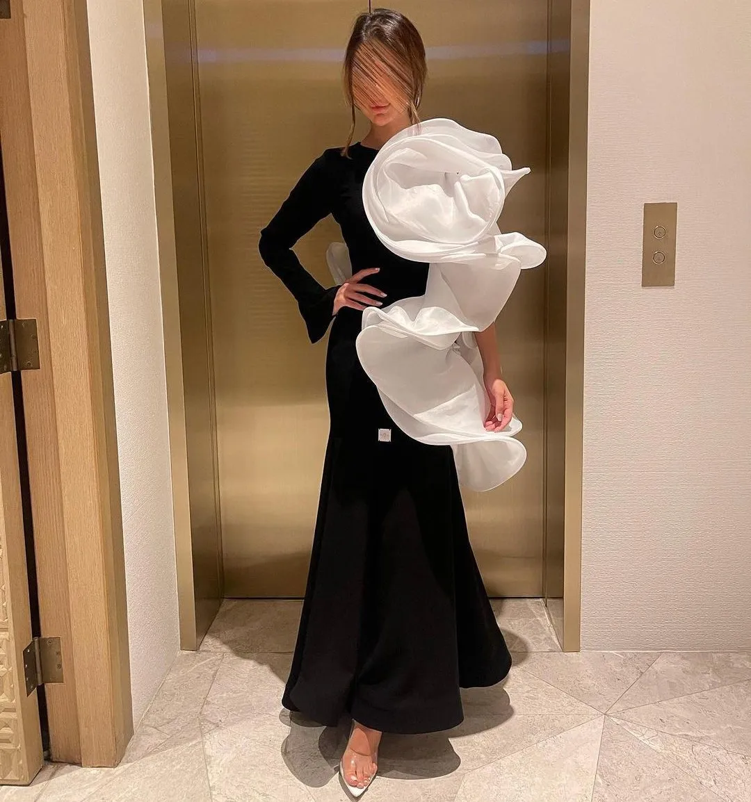 Fashionvane Customized Black Mermaid Evening Dresses White Ruffles Long Sleeve Prom Dress Zipper Back Wedding Guest Party Gowns