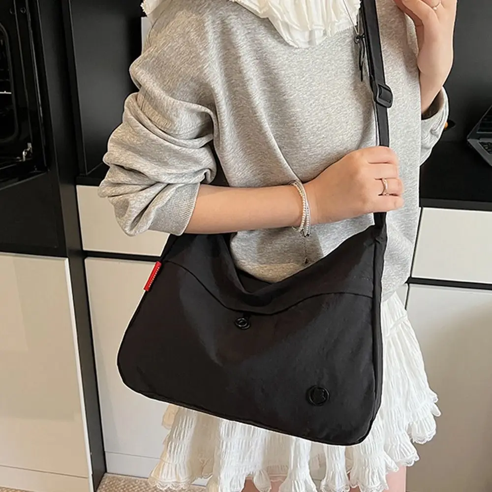 

Large Capacity Fashionable Shoulder Bag Nylon Ultra-light Women Crossbody Bags Adjustable Strap Zipper Tote Bag School