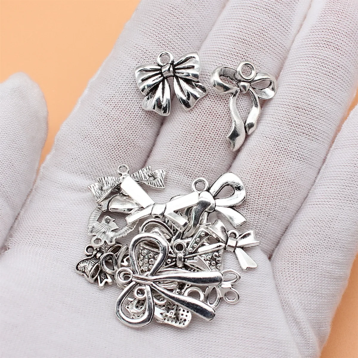 18pcs Antique Silver Color Bow Tie Charms Collection For DIY Jewelry Making, 18 Styles, 1 of Each