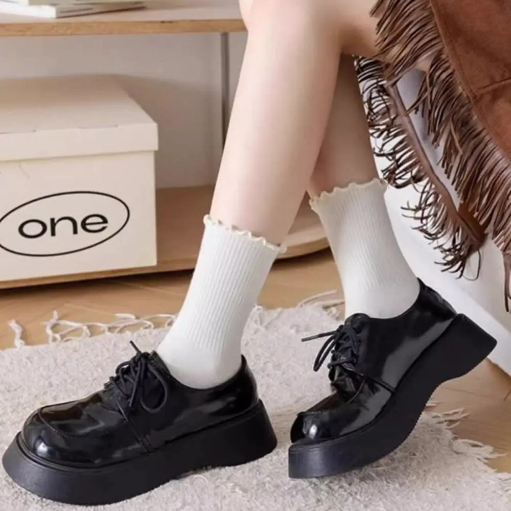 Cute Solid Color Women Ruffle Socks Cotton Comfortable Medium Tube Sock Breathable Stack Socks