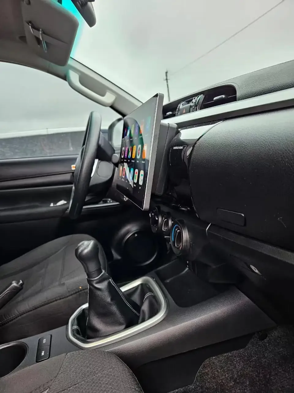 For Toyota Hilux Revo Pick Up AN12 Fortuner 2015-2021 Car Radio 2K Screen Android 13.0 GPS Navi Multimedia Player Carplay 13.1\