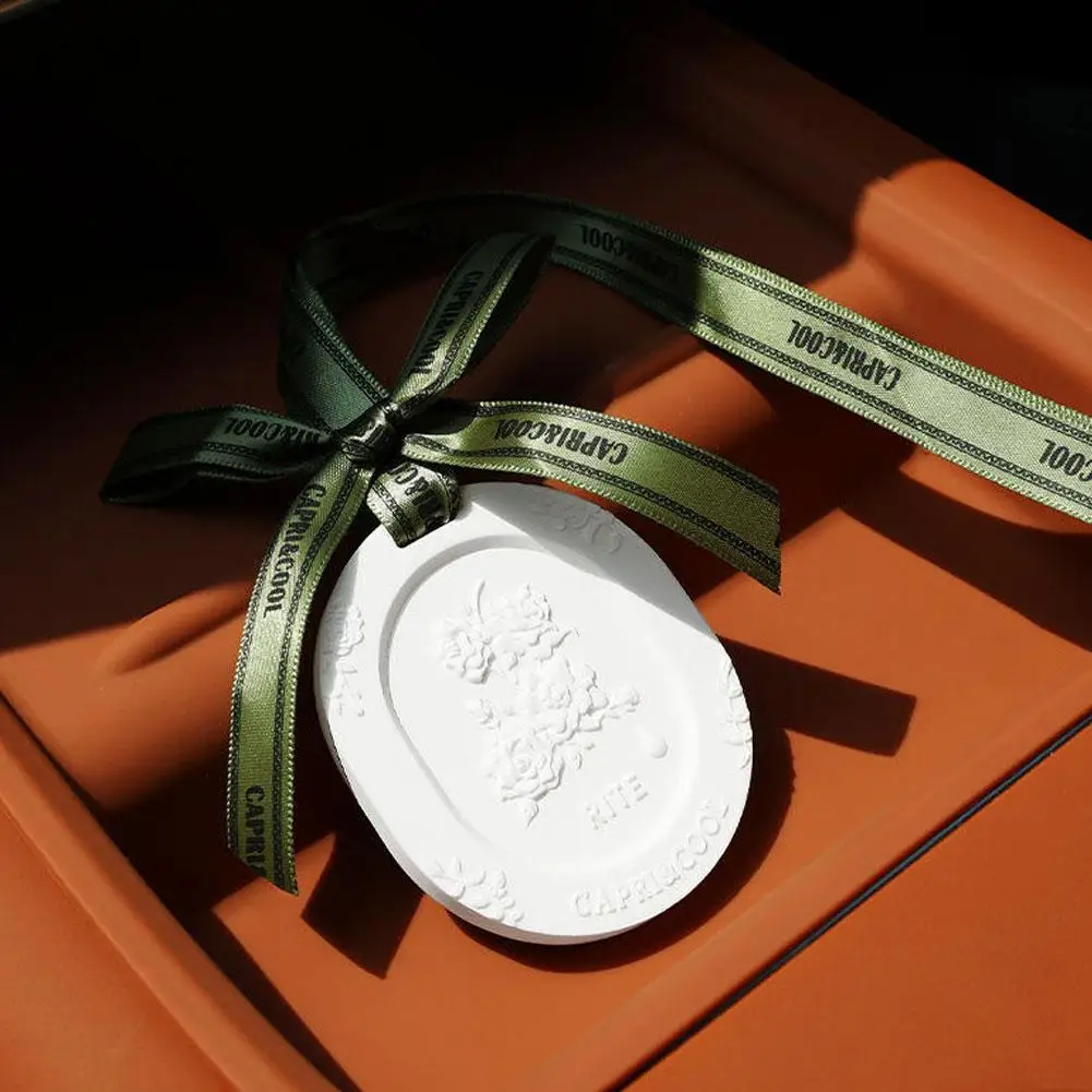 

Car Gypsum Aromatherapy Tablets Indoor Long-Lasting Aromatherapy Aromatherapy Solid Car Wardrobe Pendant E3V8